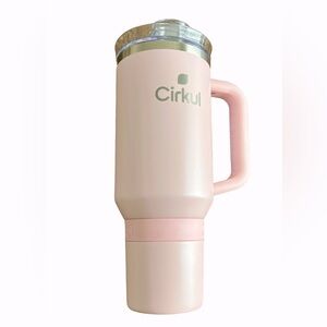 Cirkul 40 oz Pink All Day
Double Wall Insulated Stainless Steel Tumblr
40 oz
NEW